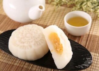 “Top 10 Delicious and Unique Mooncakes to Try This Mid-Autumn Festival”