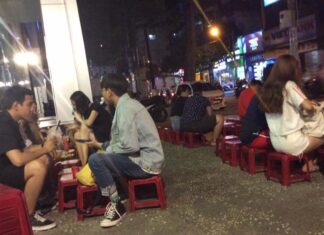 Sizzling Delights: Top 11 Must-Try Banh Trang Nuong Spots in Saigon