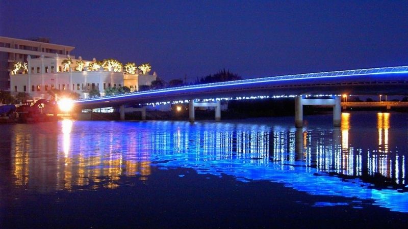 10 Romantic Hotspots in Ho Chi Minh City for New Couples to Spark Their Love