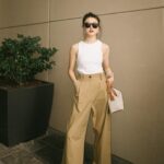 5 Stylish Ways to Rock Wide-Leg Pants While Traveling: Flattering Tips for Stunning Vacation Photos