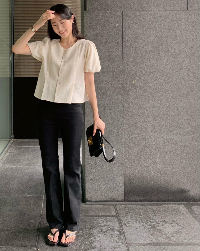 Summer Style for Women Over 30: 4 Chic and Cool Ways to Wear Dress Pants for Work or Play