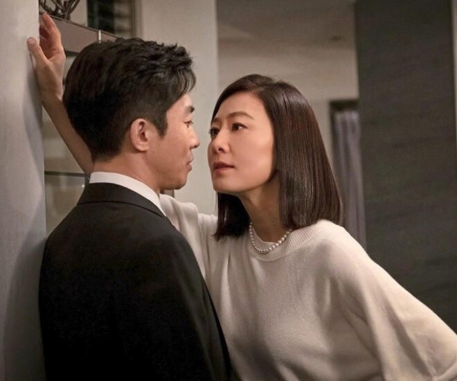 “One Night with My Older Boss: The Morning After, My Wife’s Tender Words Left Me Speechless”