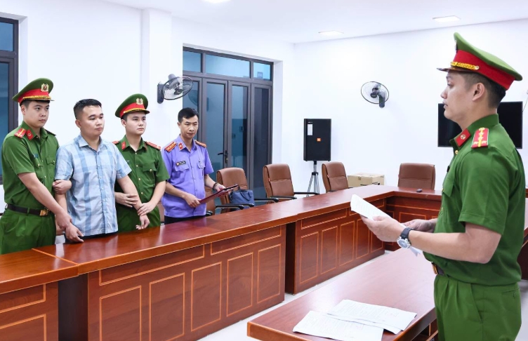 Tuyên Quang Math Scandal: 15 More Suspects Charged in Perfect Score Fraud