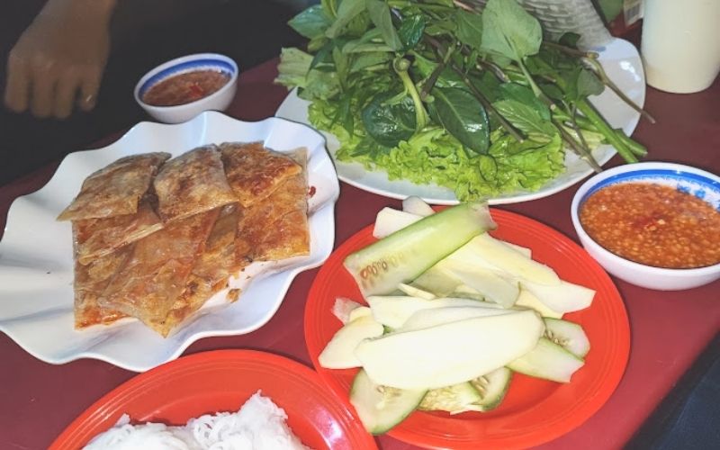 5 Must-Visit Lagi Grilled Pork Skewer Spots in Saigon: Authentic Central Vietnam Flavors, Always Packed!